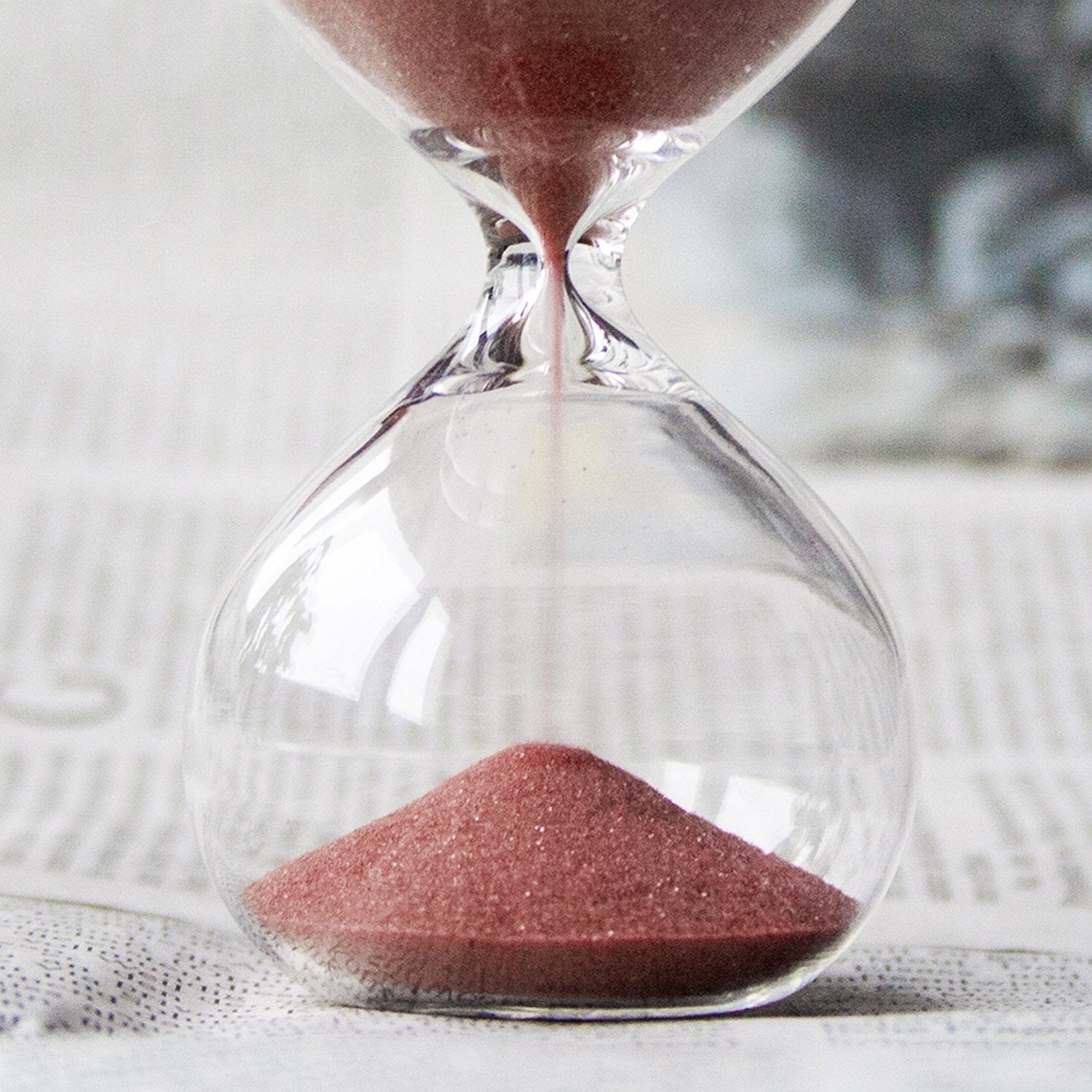 Swisselite Biloba Puff Sand Timer/Hourglass Sand Timer - Inspired Glass/Home, Desk, Office Decor